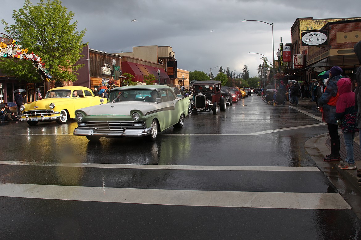 Scenes from the 2025 Lost in the '50s classic car cruise.