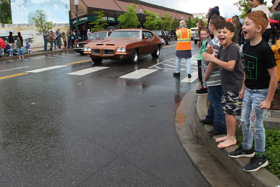 Scenes from the 2025 Lost in the '50s classic car cruise.