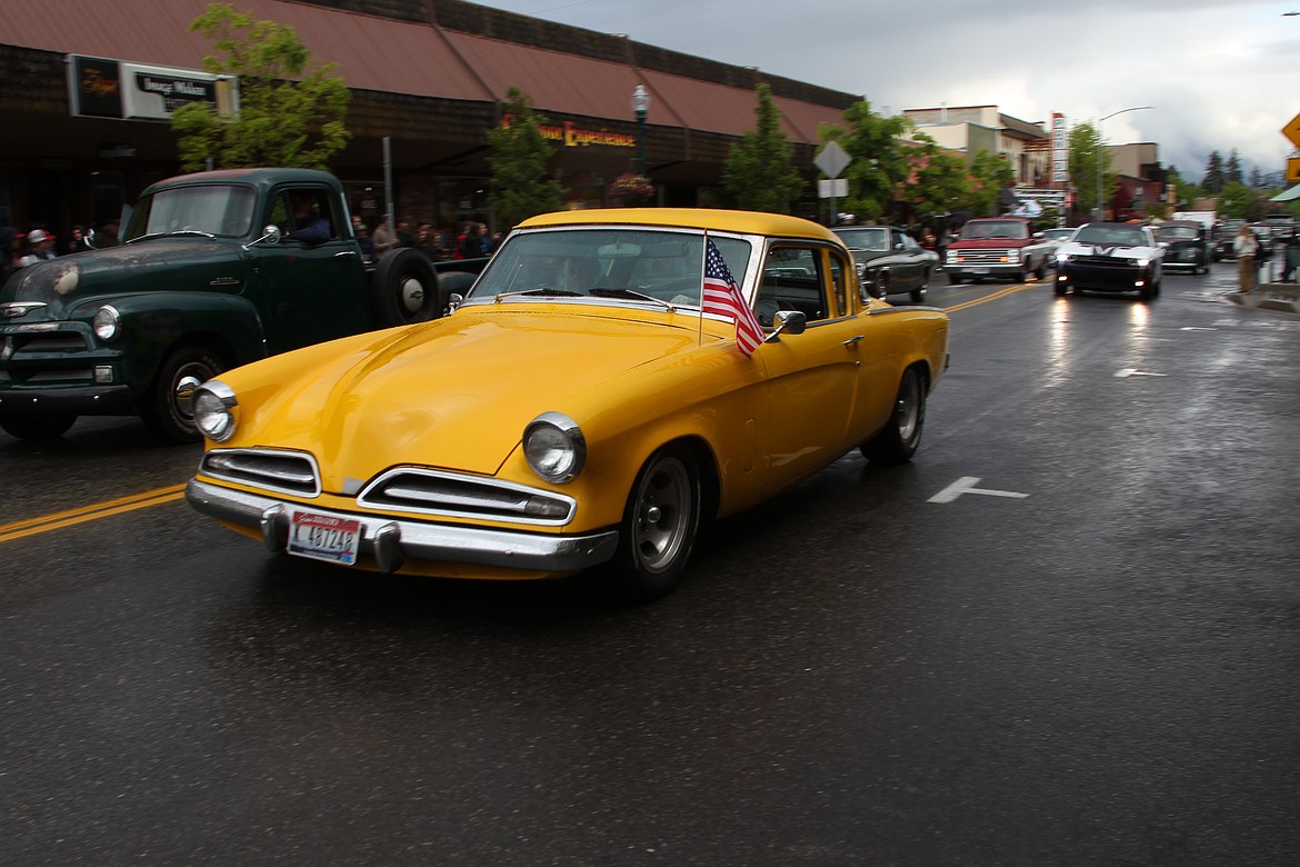 Scenes from the 2025 Lost in the '50s classic car cruise.
