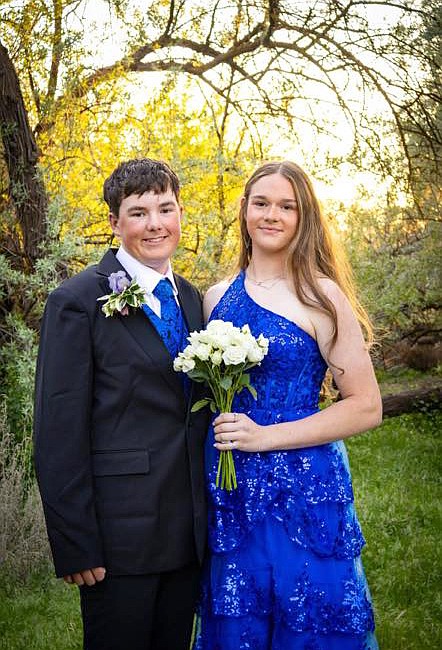 Miles Nelson and Brittney Cole, Warden High School.