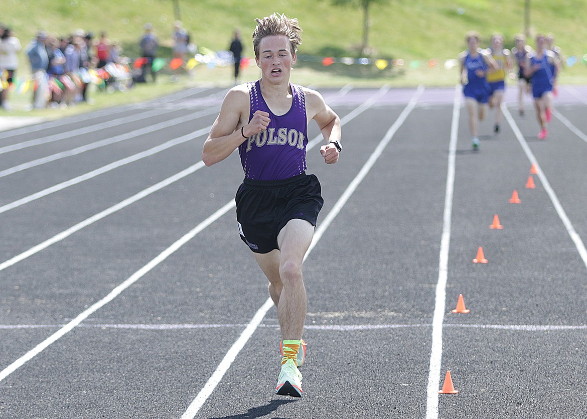 David DiGiallonardo places 2nd in 3200m at the Western Class A Divisional meet. (Bob Gunderson photo)