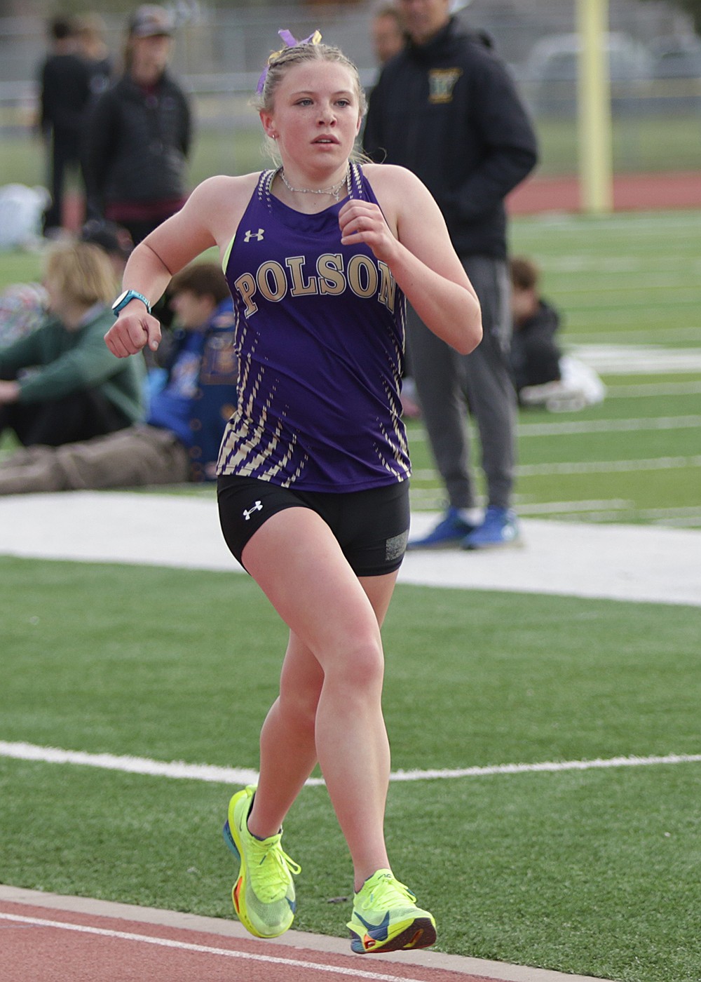 Morgan Delaney State Class A 3200M champion. (Bob Gunderson photo)