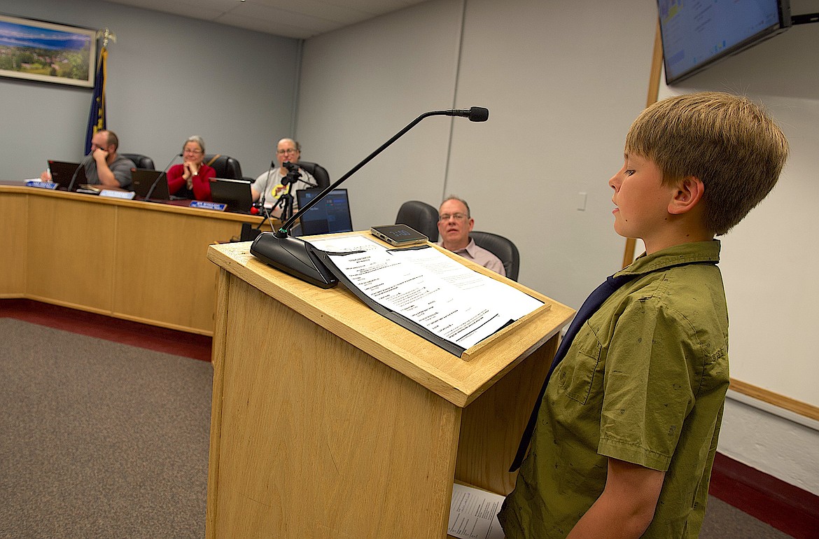 Johnny Lapotka makes a plea to the Polson City Commission to consider expanding the existing chicken ordinance to include one or two ducks. (Kristi Niemeyer/Leader)