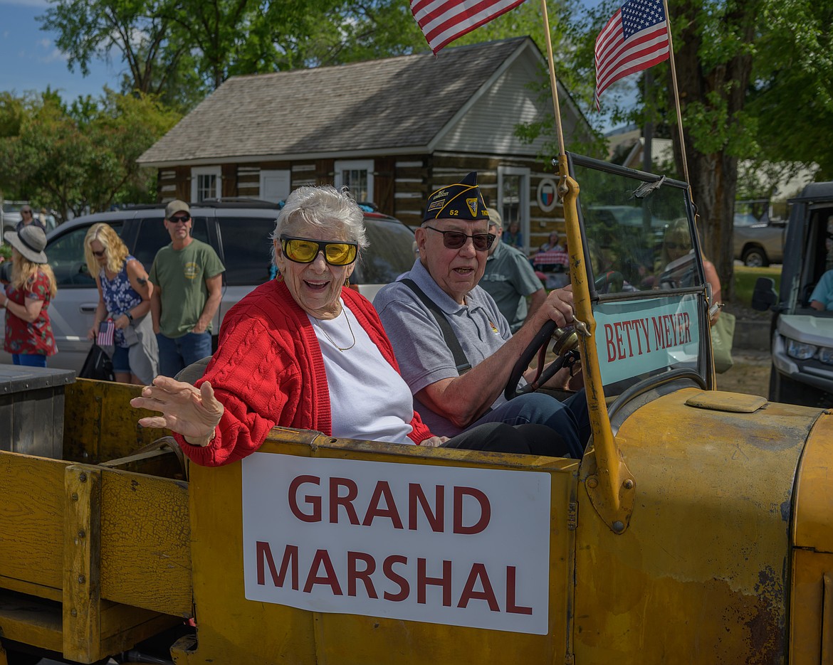 100-year-old and soon to be 101 Betty Meyer is honored as the 2025 Plains Day Grand Marshal by riding in a 1925 Ford Model T owned and driven by Ken Matthiesen. (Tracy Scott/Valley Press)