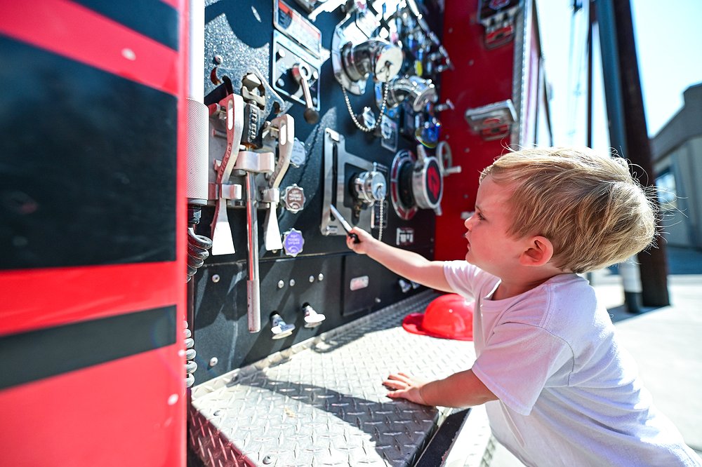 0618_LOC_DIL_Touch_a_Truck_fundraiser-6.
