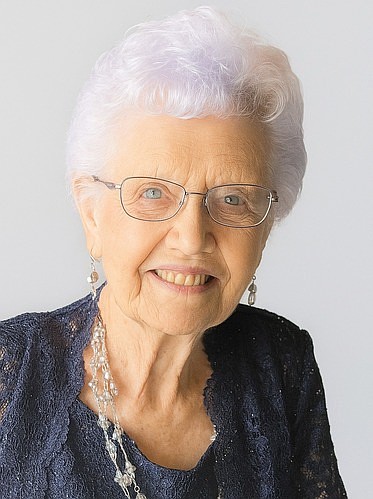 Lorene (Pfeifer) Arbuckle, 94, passed away at Swedish Hospital in Edmonds, Washington on June 8, 2025, surrounded by her family.