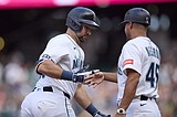 Raleigh's grand slam helps Mariners end Boston's winning streak