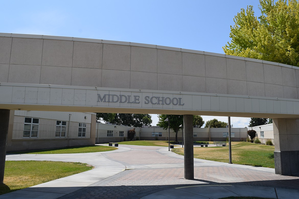 The Moses Lake School District will be hosting a candidate forum for the community to meet and ask questions of the four candidates for the Columbia Middle School principal's job. The forum starts at 5:30 p.m. Monday at the CMS cafeteria.