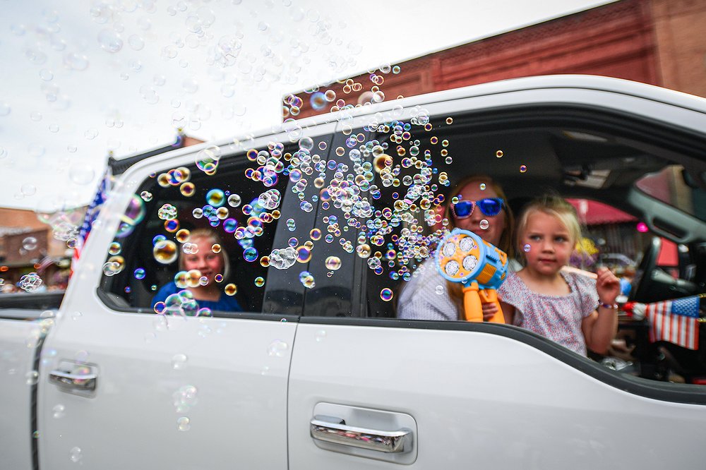 0705_LOC_DIL_Kalispell_Fourth_of_July_Pa
