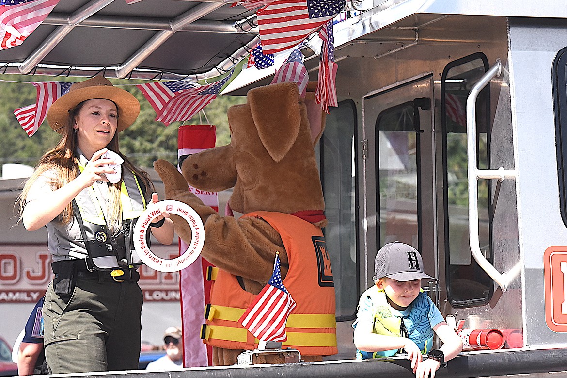 U.S. Army Corps of Engineers employees had treats and toys for the young attendees of Friday's 2025 Troy July 4 parade. (Scott Shindledecker/The Western News)