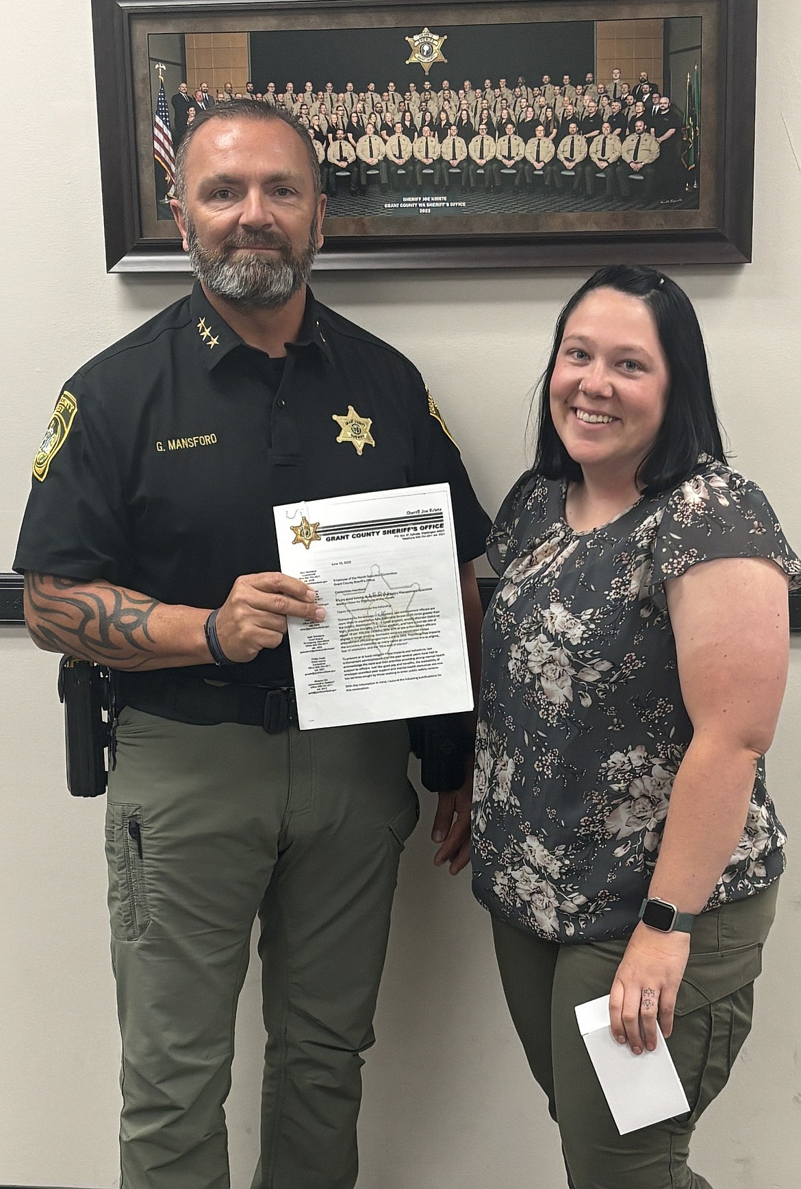 Grant County Sheriff’s Office Undersheriff Gary Mansford presented Emergency Management Specialist Jessical Olsen with the May Employee of the Month. Olsen was recognized for her ongoing efforts to promote employee health and wellness at GCSO. She was nominated by Public Information Officer Kyle Foreman.
