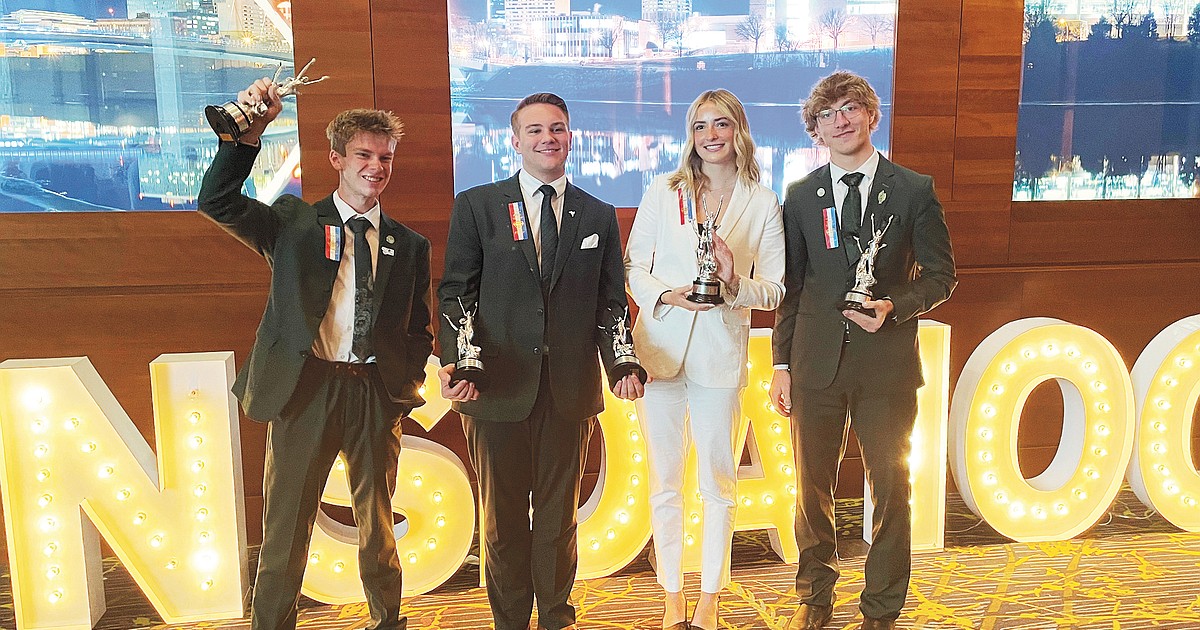 Cats have great showing at national speech