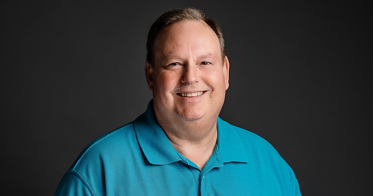 THE FRONT ROW with MARK NELKE: A few holiday gift ideas in the sporting world