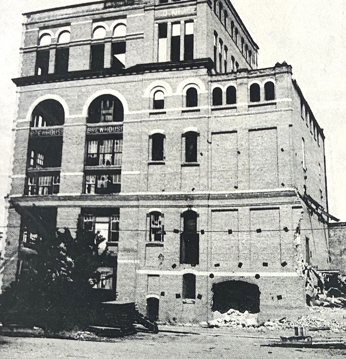 The landmark Coeur d’Alene Brewery before being razed in 1965.