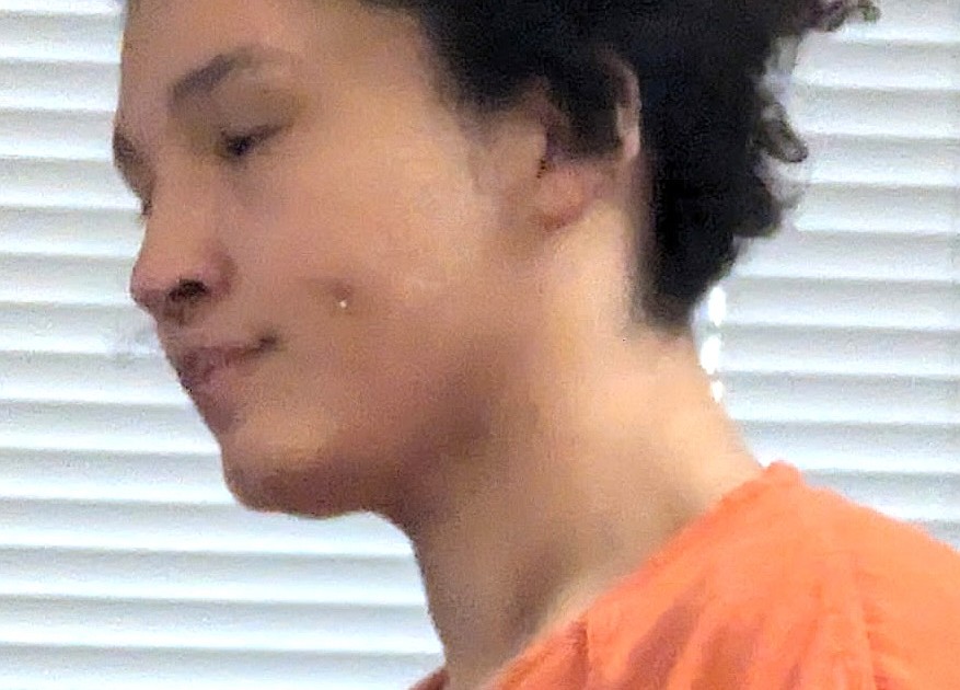 Seattle woman charged with felony burglary, endangerment
