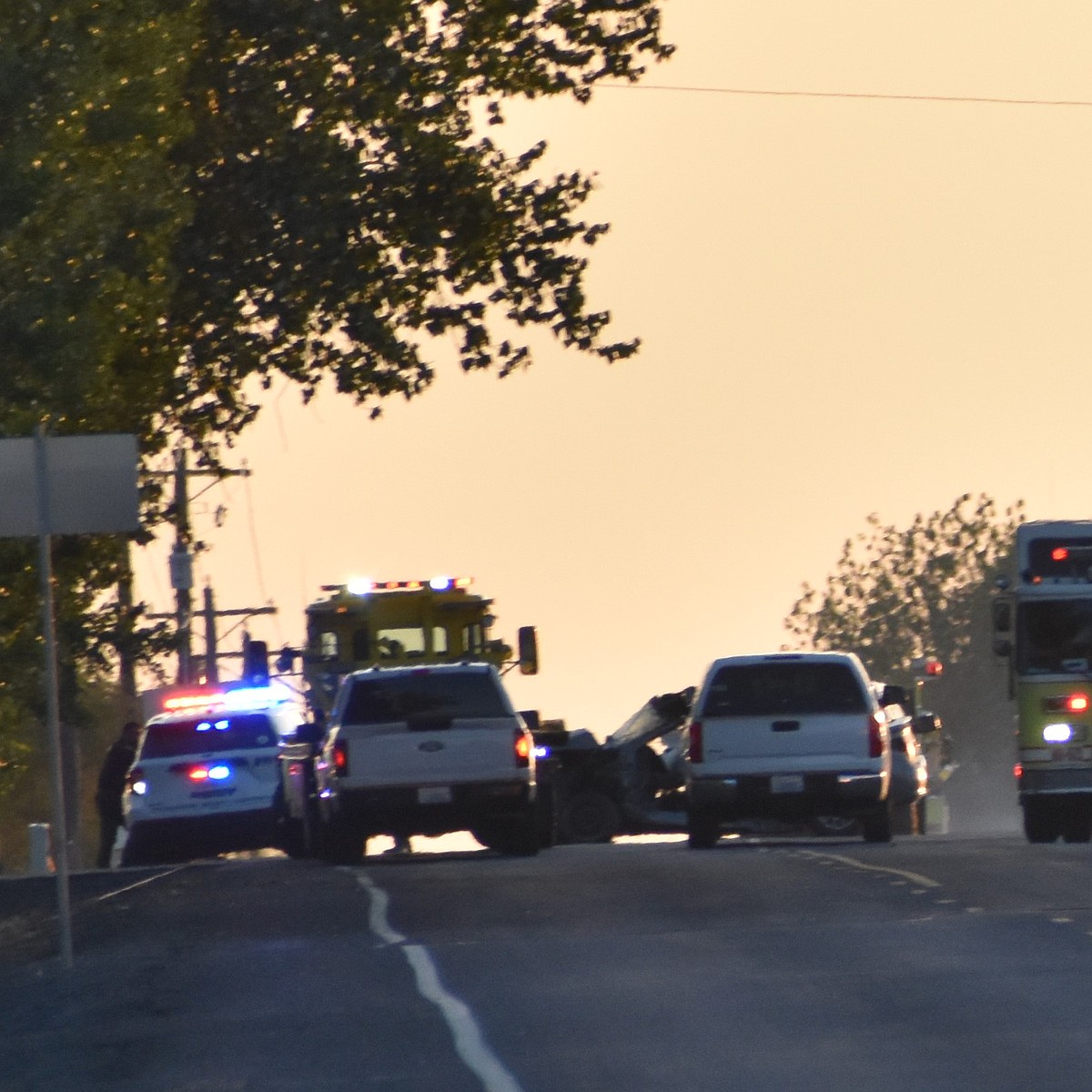Fatality collision closes Road 4 NE in Moses Lake | Hagadone News Network