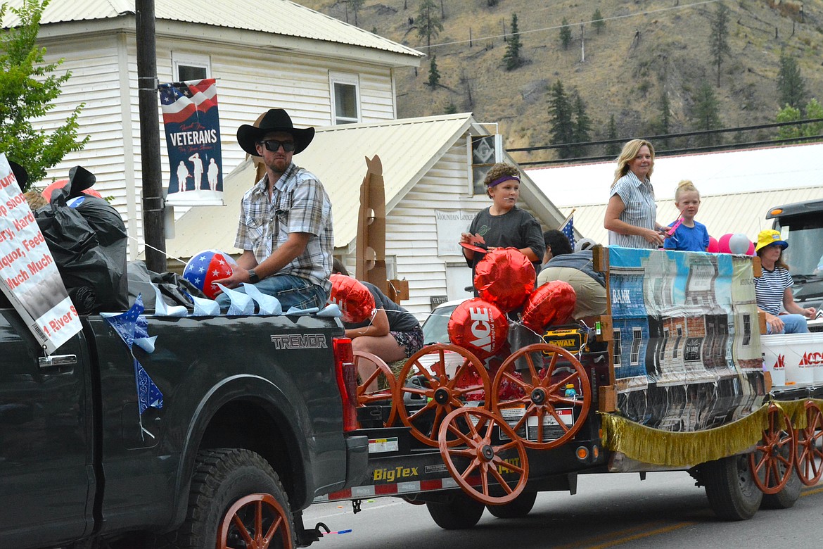Darlow's Dusty Boots float threw out beach balls to parade goers. (Mineral Independent/Amy Quinlivan)