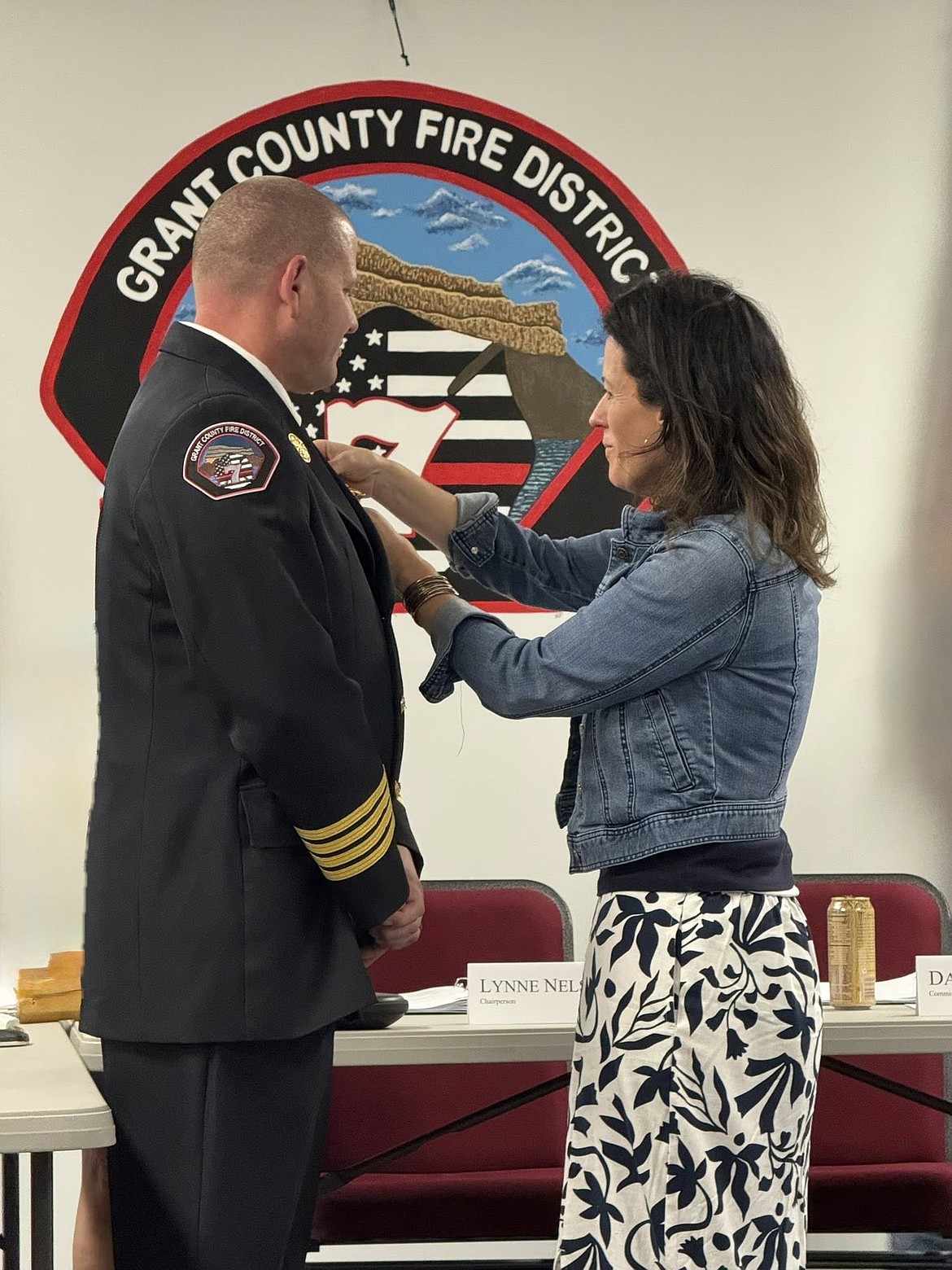 Last week, Erick Brittain was sworn in by the Board of Commissioners as the new Grant County Fire District 7 chief.