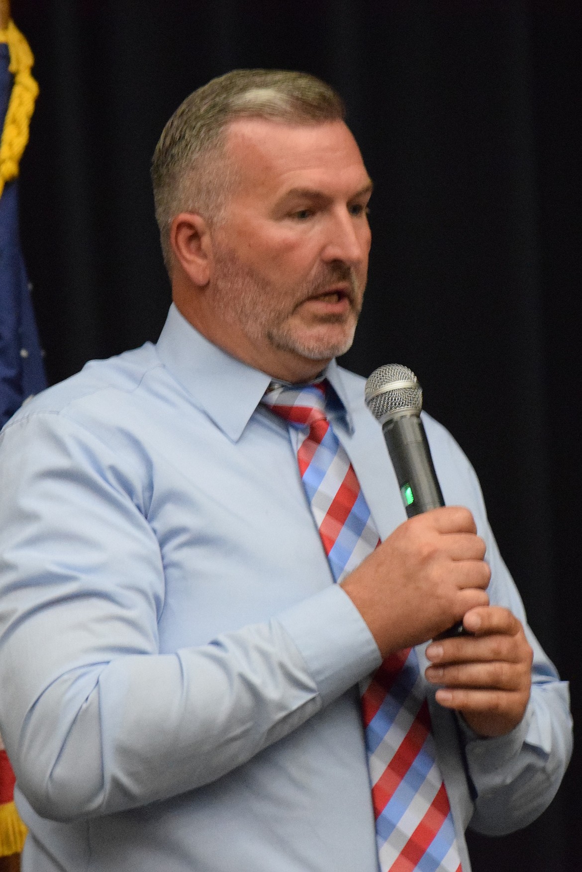 Incumbent Luke Jenne is running against Elia Mendoza for Wahluke School Board position 5.