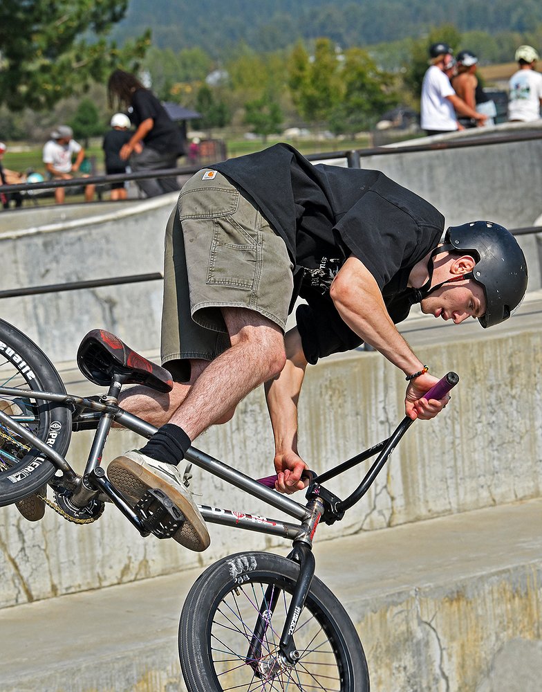 skate_jam_8.jpg.784x1000_q85_box-0%2C0%2