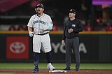 Josh Naylor’s late go-ahead double helps Mariners beat Cardinals 4-2