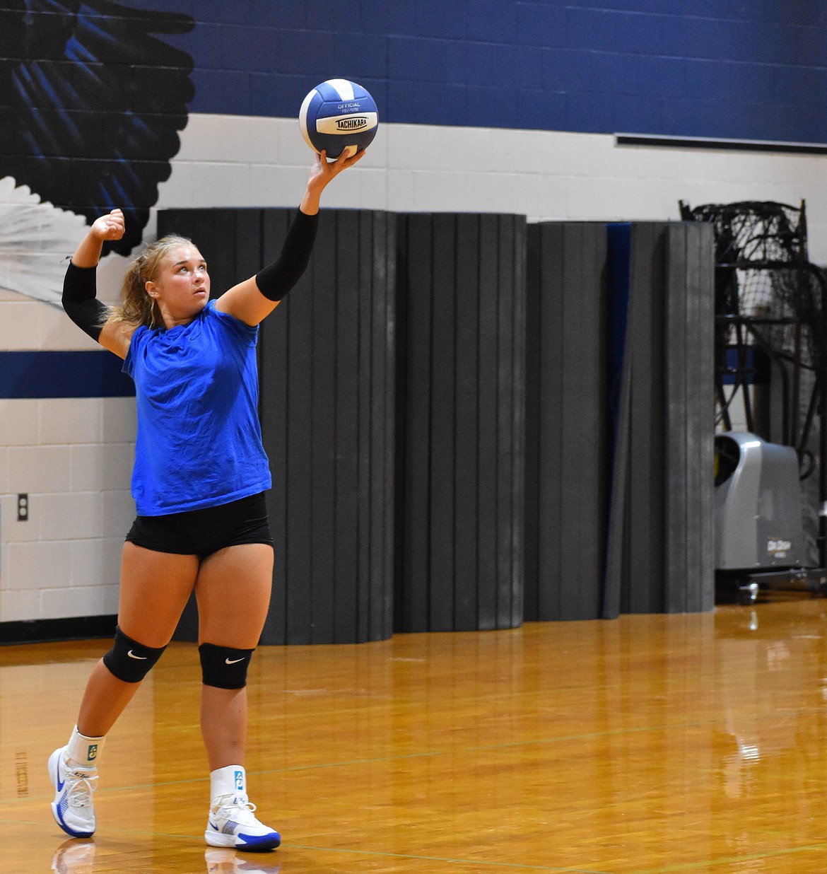 Soap Lake senior Liana Sushik prepares to serve the ball during one of the volleyball team’s practices. Head Coach Niki Noble said she was proud of how her team played against a tough opponent like the ACH Warriors.