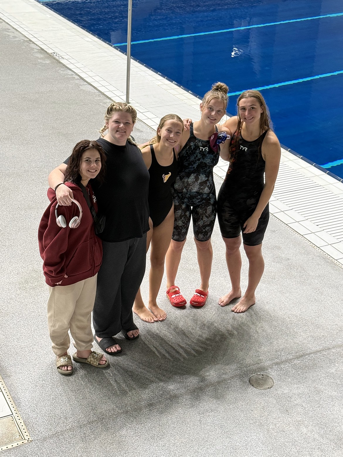 The Mavs’ seniors Chloe Saxton, Lilly Kappel-Baker, Clara Larkin, Dallie Cobb and Bria Bodenman get together for a photo at the Mukilteo event. The seniors had a strong showing at the event with Bodenman earning the highest placement on the team.