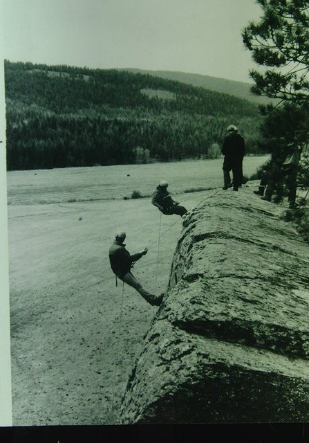 Kila_cliffs.jpeg.447x640_q85_box-0%2C0%2
