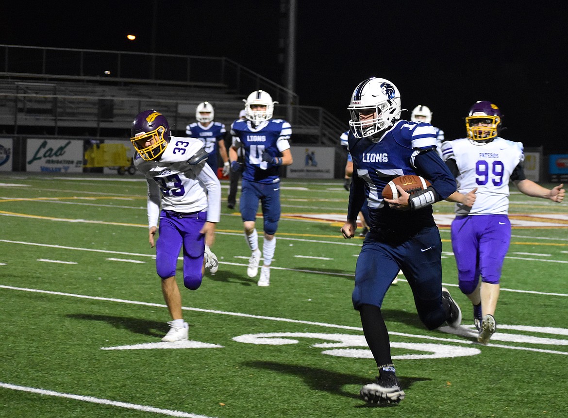 Shay Kast from the Lions prepares to serve during Thursday’s game against the Devils. Kast said the team entered the game with momentum from their victory the day prior.