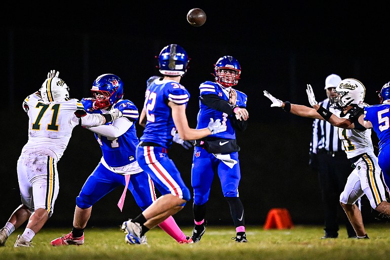 PHOTOS: Whitefish rallies past Bigfork, 22-21