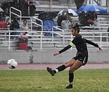 Huskies fall to Prosser in Districts