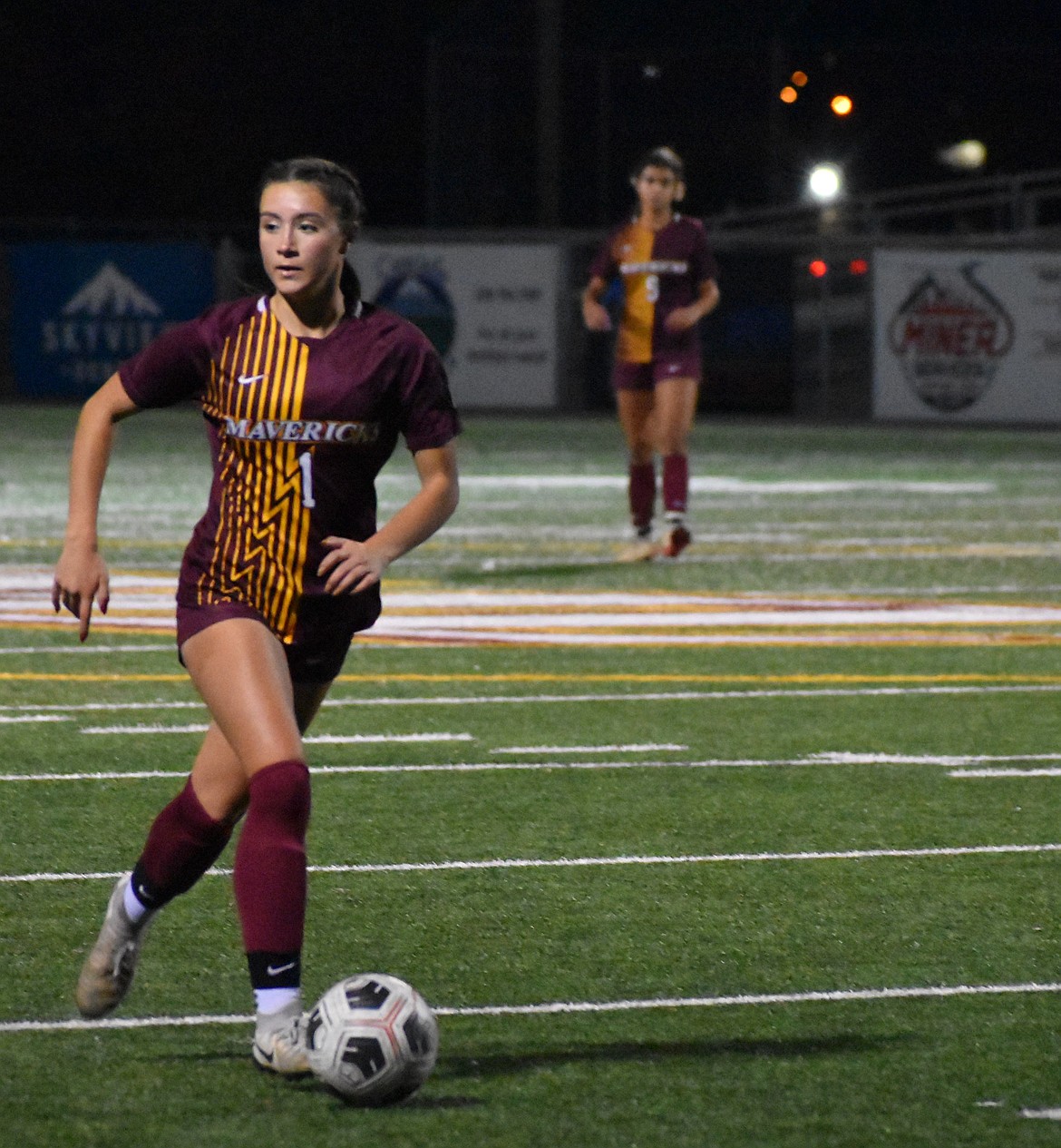 Stella Betes from the Mavs makes her way down the field with the ball against Eisenhower. The Mavs kept up pressure on the opponent’s goal throughout the second half.