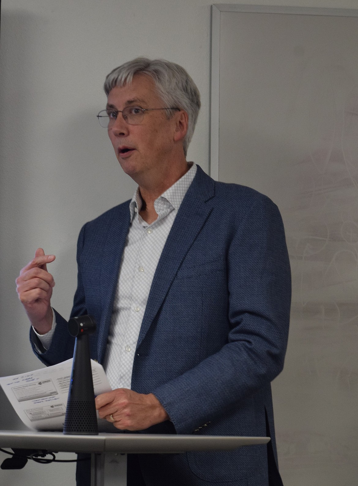 Ned Warnick, an architect from Design West Architects, provided insight into the Ephrata bond proposition during Monday night's regular school board meeting.