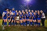 Kats, shining bright