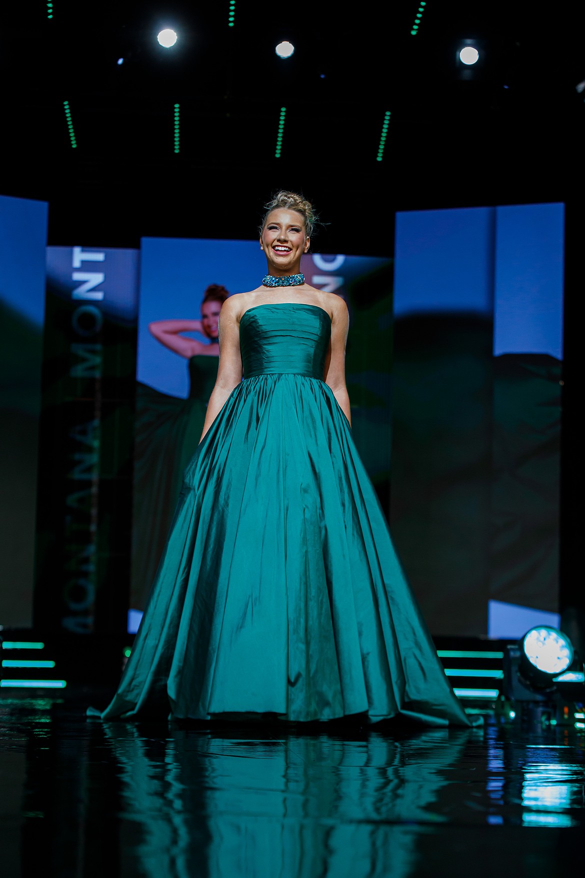 subdued green dress Daily Inter Lake style: Resort