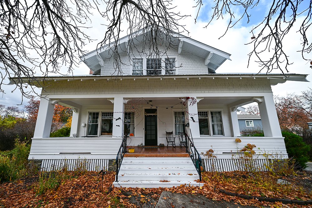 1107_LOC_DIL_Cummings_residence_Fifth_Av