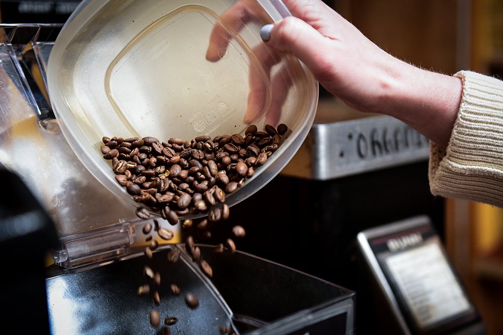 1107_LOC_DIL_coffee-1.jpg.1000x666_q85_b