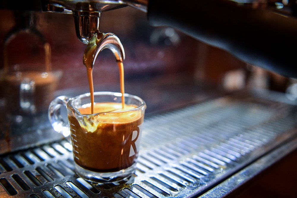 1107_LOC_DIL_coffee-4.jpg.1000x666_q85_b