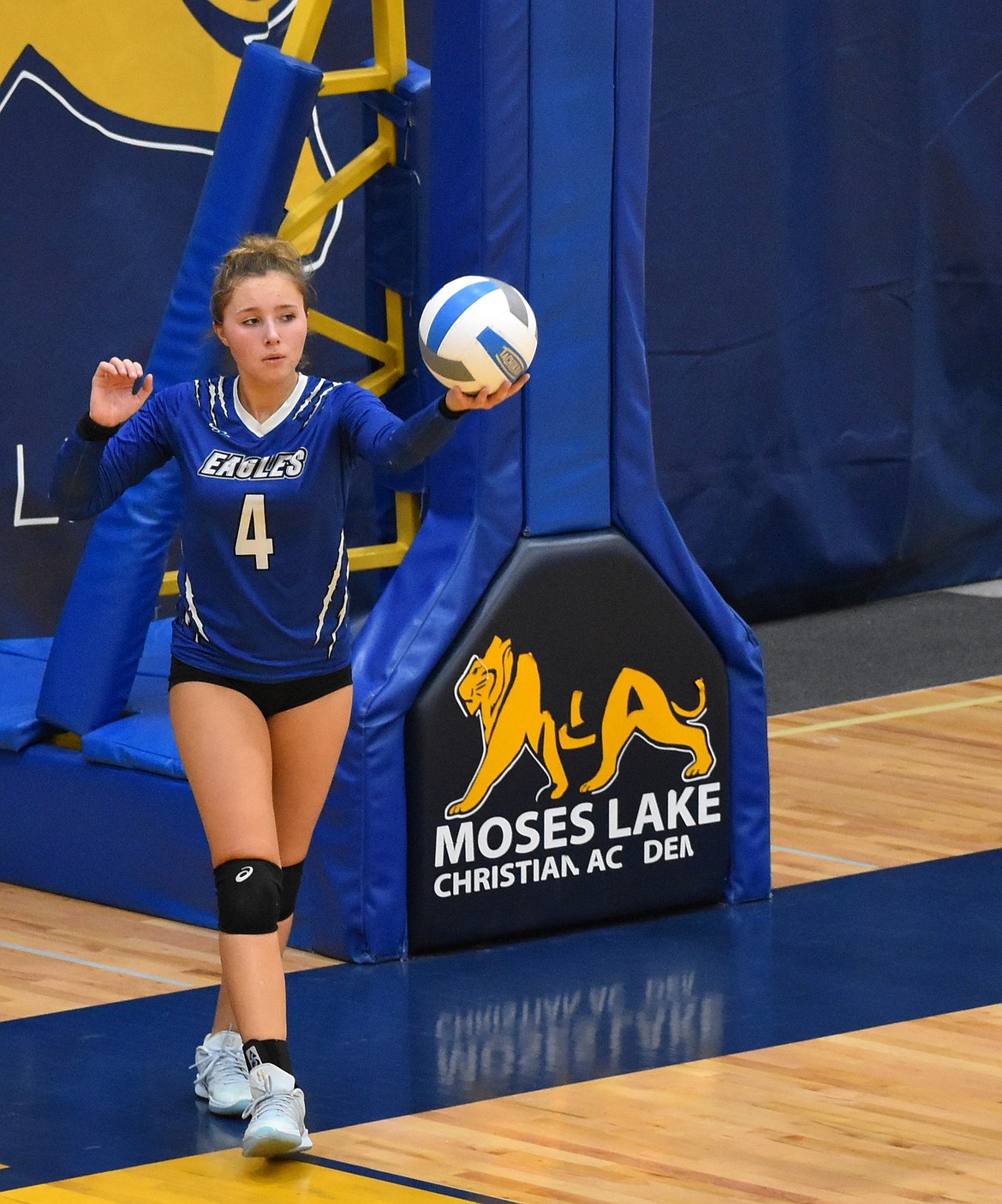 Sage Hart, a senior for the Eagles, gets ready to serve during a road game earlier in the season. Hart made the North Central Washington 1B All-League First-Team for 2025/26.