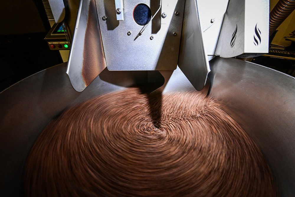 1116_LOC_DIL_coffee_roasting_at_coffee_t