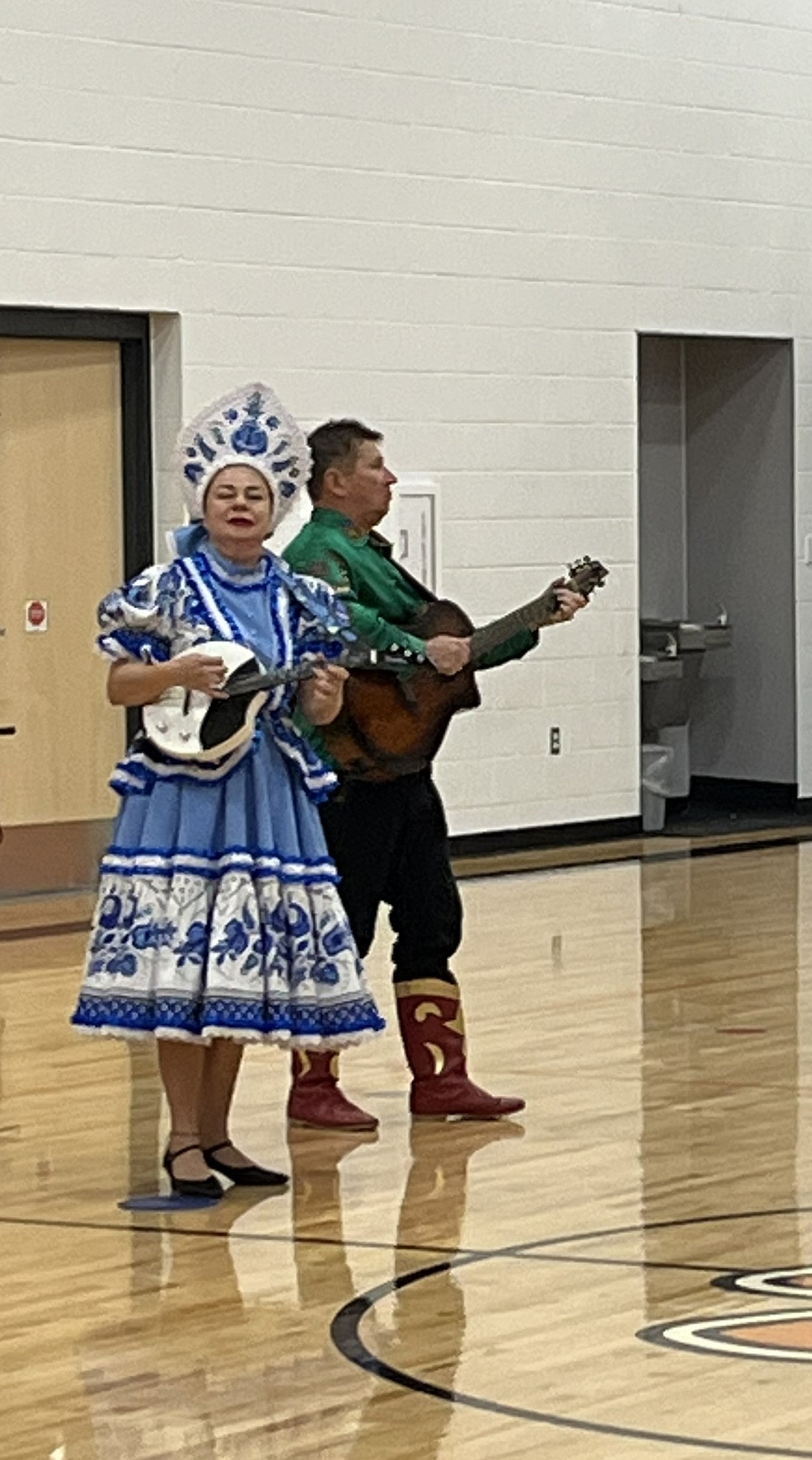 Artists with Trio Barynya perform traditional western Ukrainian song, dance and instrumental music for Grant and Columbia Ridge third- and fourth-graders.