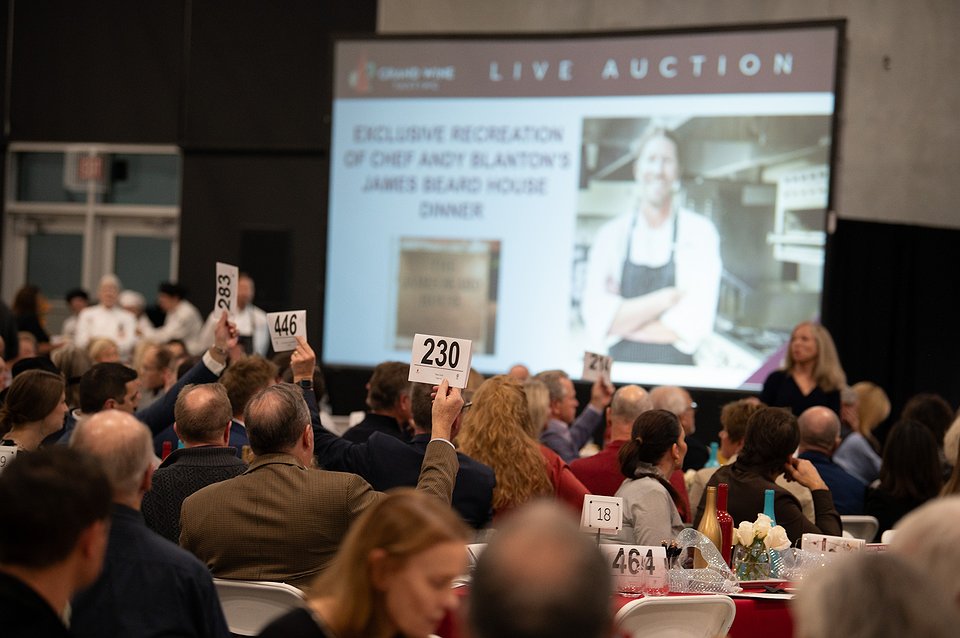 FVCC_GWT_live_auction.jpg.960x638_q85_bo