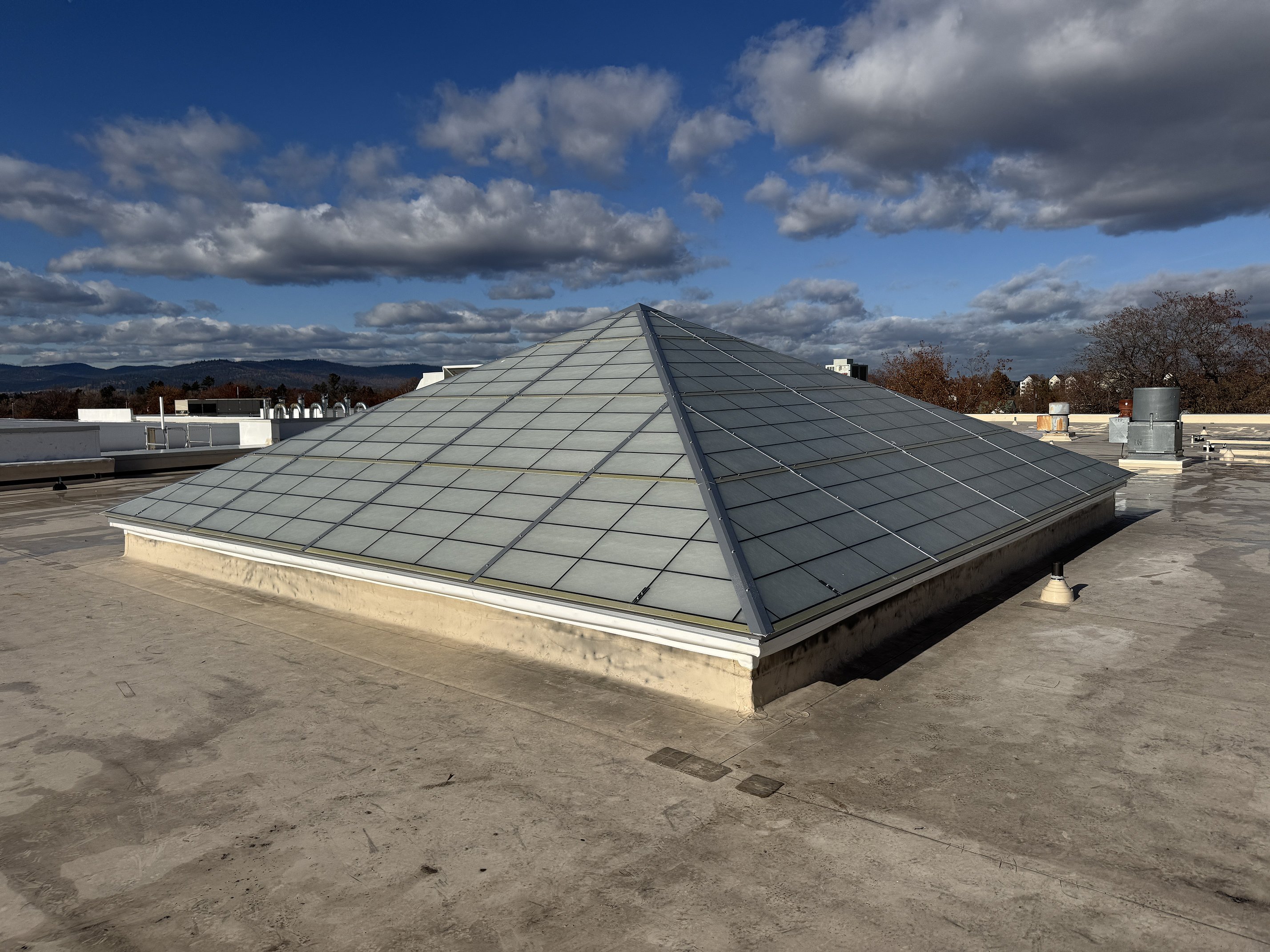 New_Skylight.JPG.2856x2142_q85_box-0%2C0