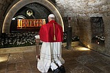 Pope in Lebanon asks for 'divine gift of peace' alongside country's Christian and Muslim leaders