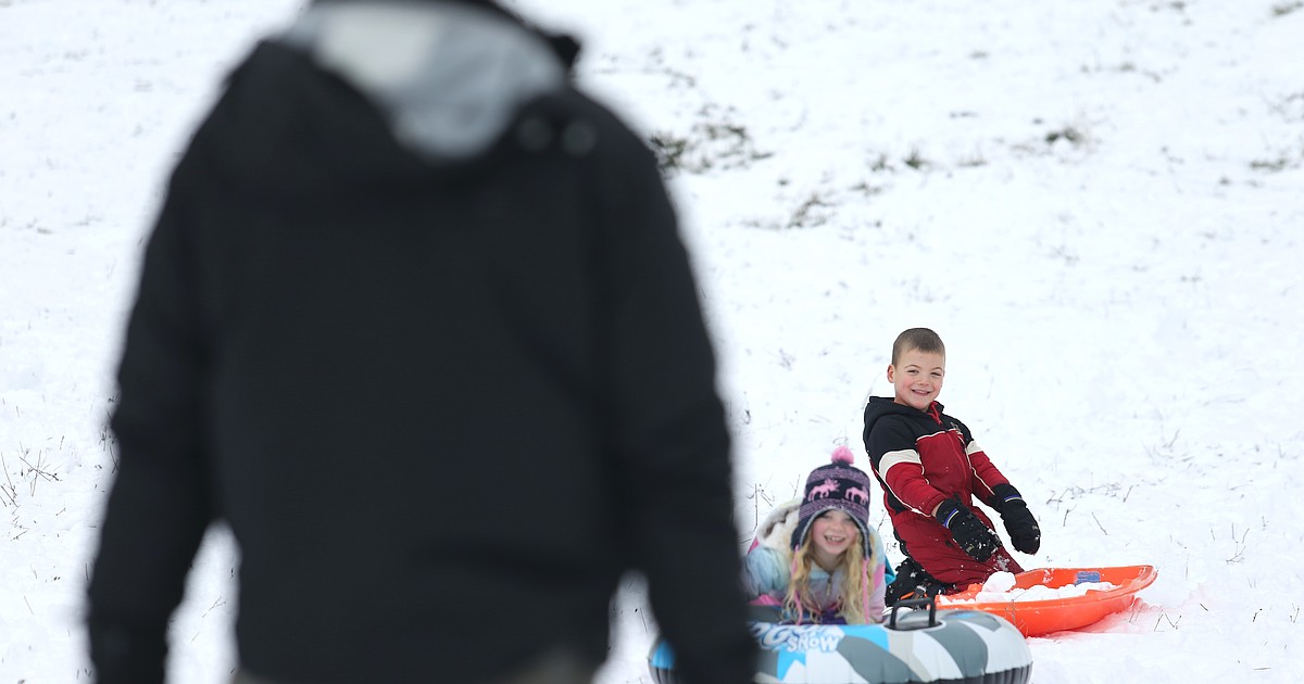 First snowfall turns Coeur d’Alene into winter wonderland