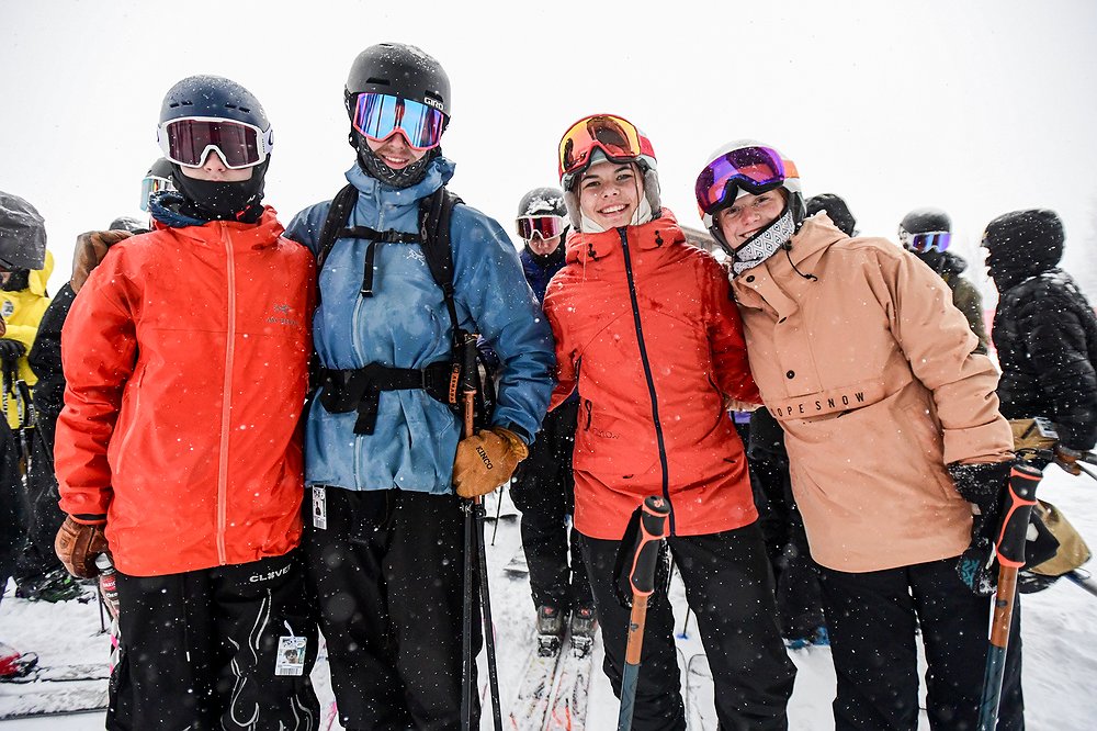 1205_LOC_DIL_opening_day_on_big_mountain