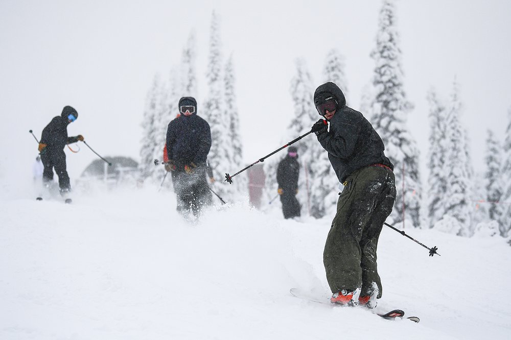 1205_LOC_DIL_opening_day_on_big_mountain