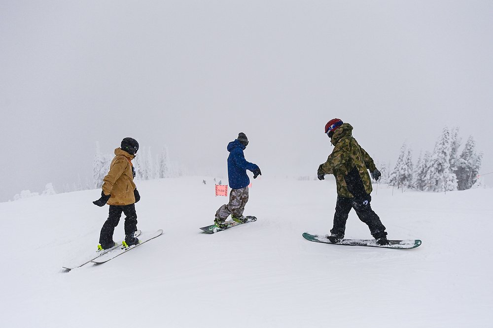 1205_LOC_DIL_opening_day_on_big_mountain