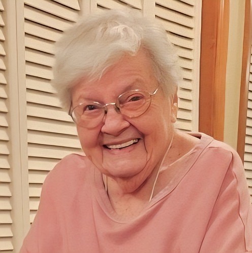Naomi Irene (Powell) Chadwell, of Moses Lake, Washington, passed away on Nov. 26, 2025, at the age of 97.