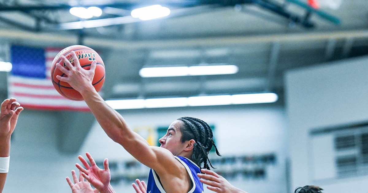 Two Eagle boys start 2-0 at Native American Classic